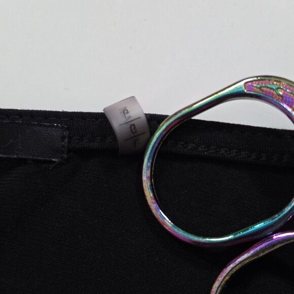 Tahari Top Womens L Black SS Studs Stretch Whimsigoth Office Mature Logo Capsule - Picture 11 of 16